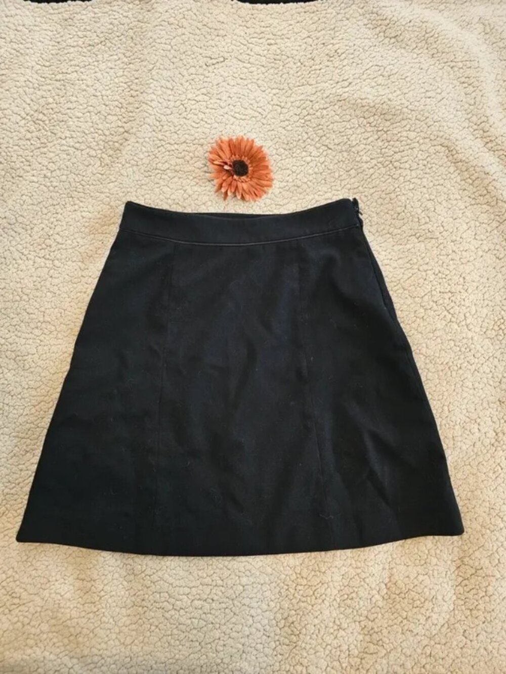 Forever 21 XXI Essentials Black Skirt size M